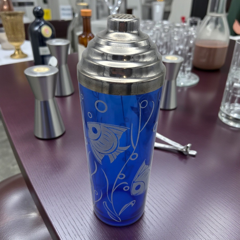 Hazel Atlas Cobalt Blue Cocktail Shaker Angel Fish 1930's Nautical Art Deco